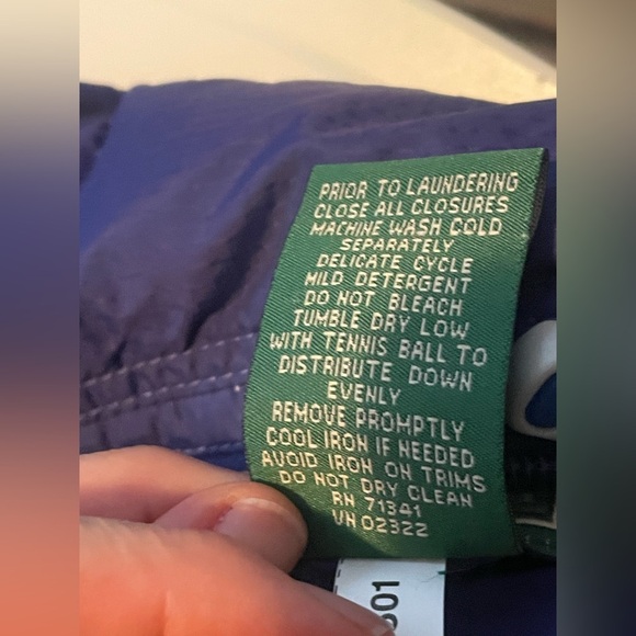 L.L. Bean reversible down puffer vest - Picture 8 of 8